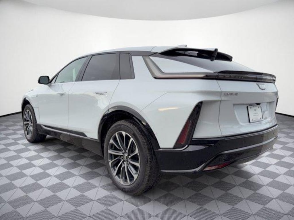 New 2027 CADILLAC LYRIQ Sport SUV