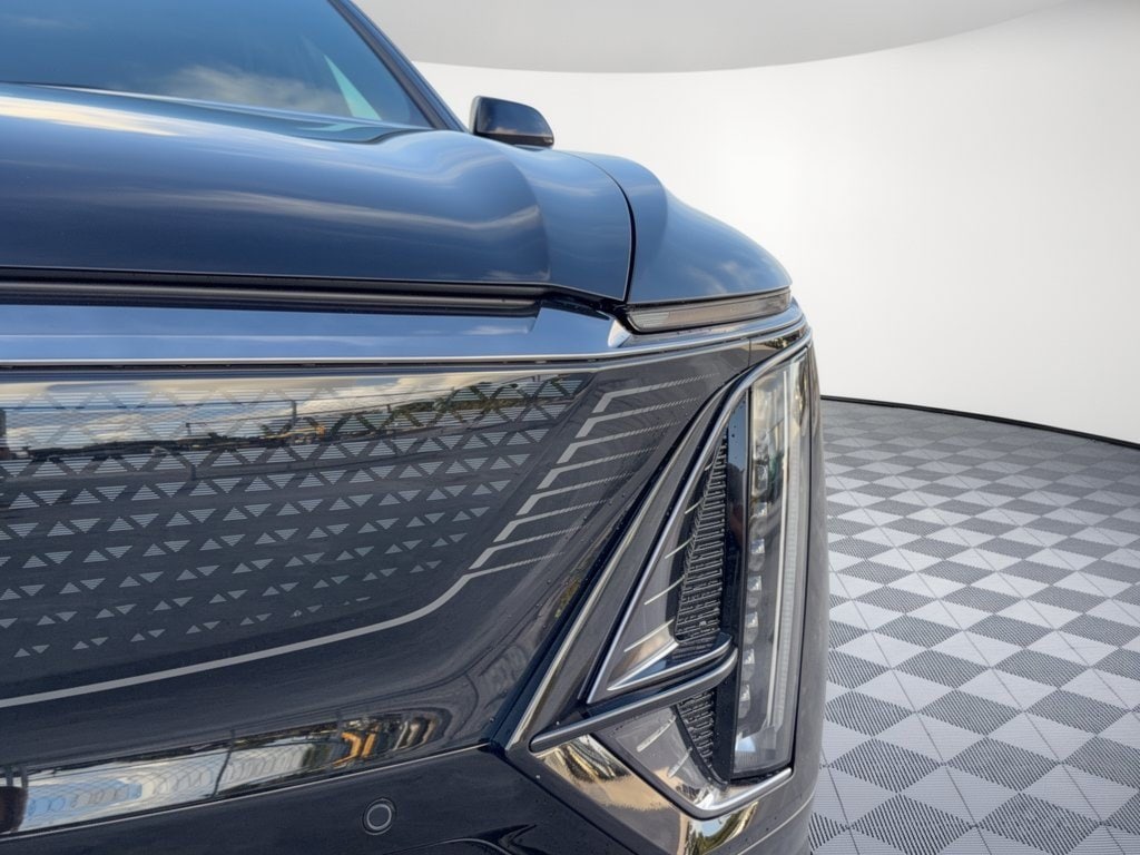 2027 Cadillac LYRIQ Sport - Photo 10