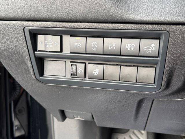 2026 Toyota Tundra Limited - Photo 18