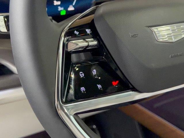2027 Cadillac VISTIQ Sport - Photo 18
