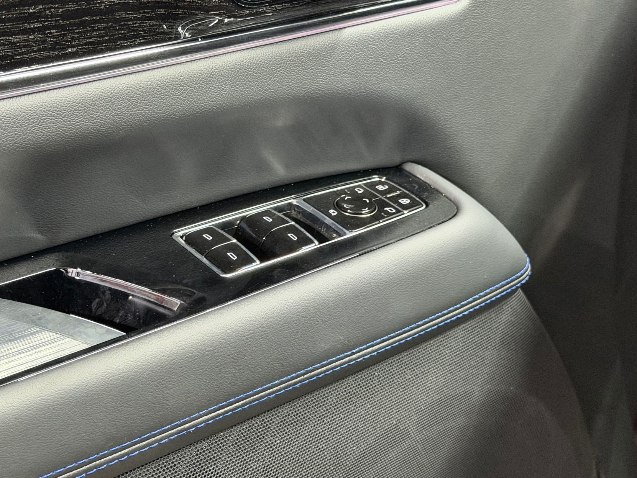 2026 Cadillac Escalade IQ Sport - Photo 68