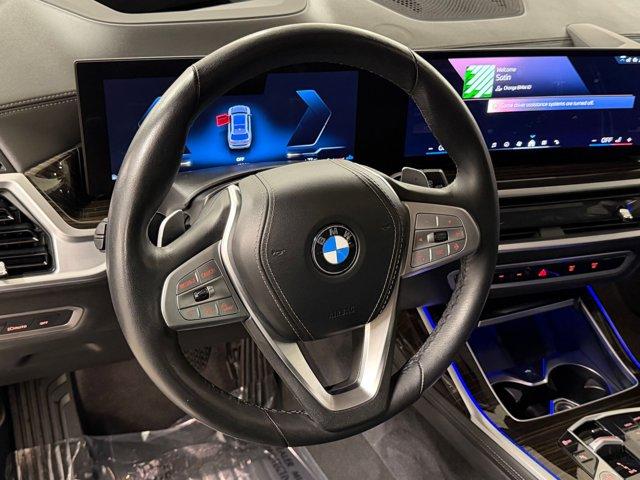 2025 BMW X7 40i - Photo 9