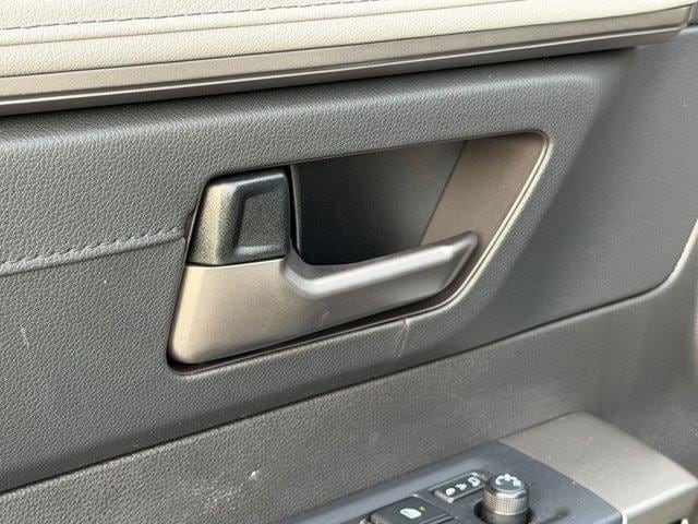 2026 Toyota Tundra Limited - Photo 33