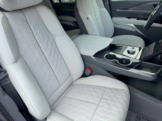 2026 Cadillac Escalade IQL Sport - Photo 30