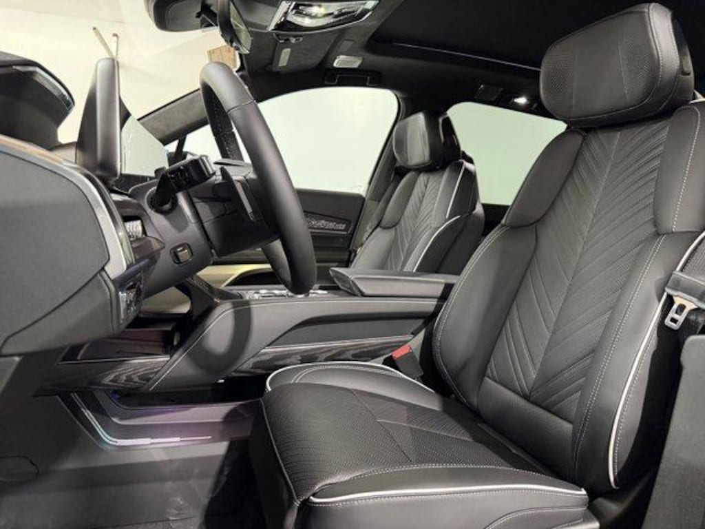 New 2027 CADILLAC VISTIQ Platinum SUV