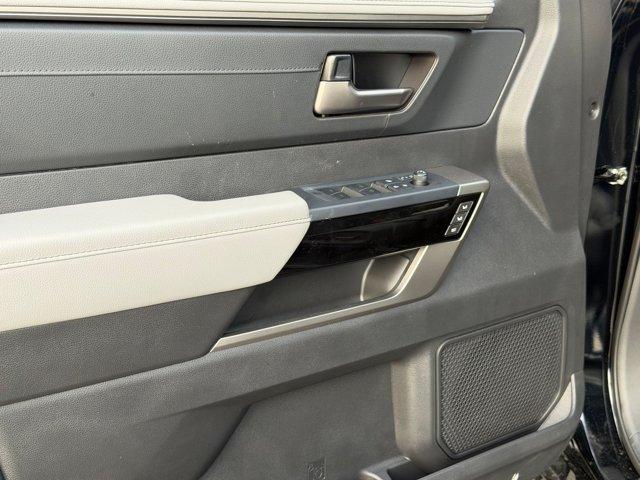 2026 Toyota Tundra Limited - Photo 12
