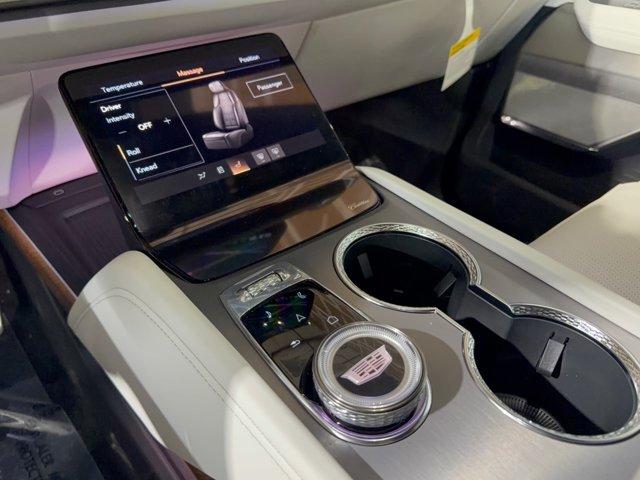 2027 Cadillac VISTIQ Sport - Photo 22