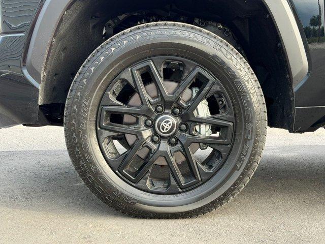 2026 Toyota Tundra Limited - Photo 11