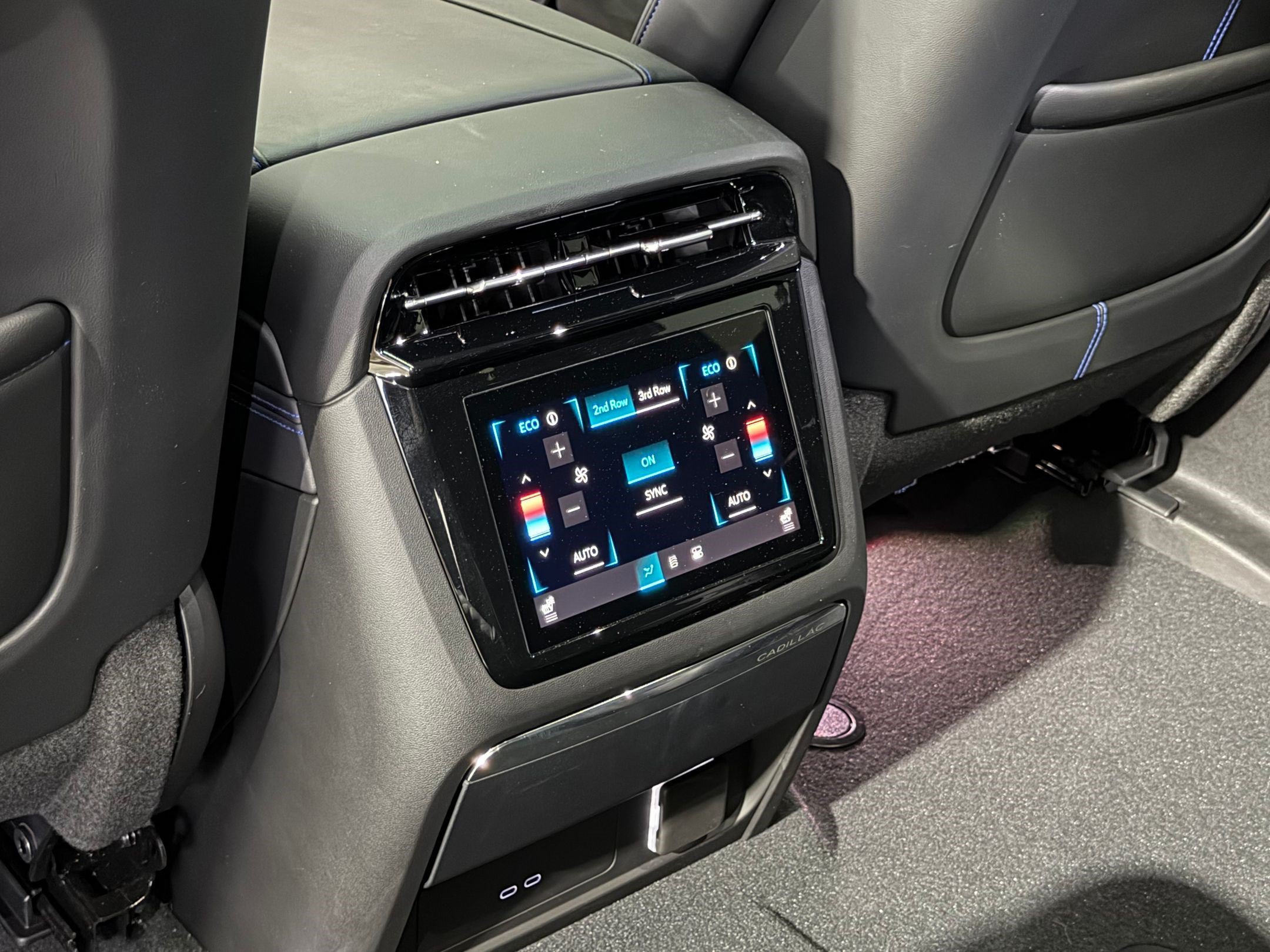 2026 Cadillac Escalade IQ Sport - Photo 77