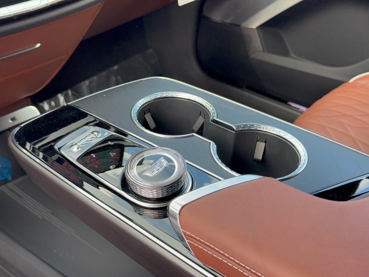 2027 Cadillac LYRIQ Signature Sport - Photo 21