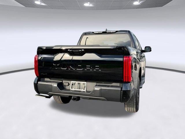 2026 Toyota Tundra Limited - Photo 9