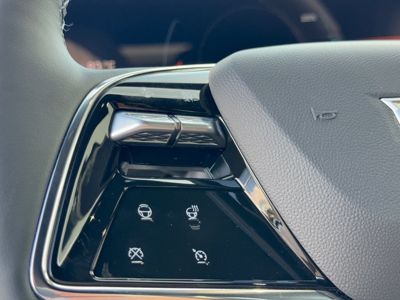 2027 Cadillac LYRIQ Sport - Photo 16