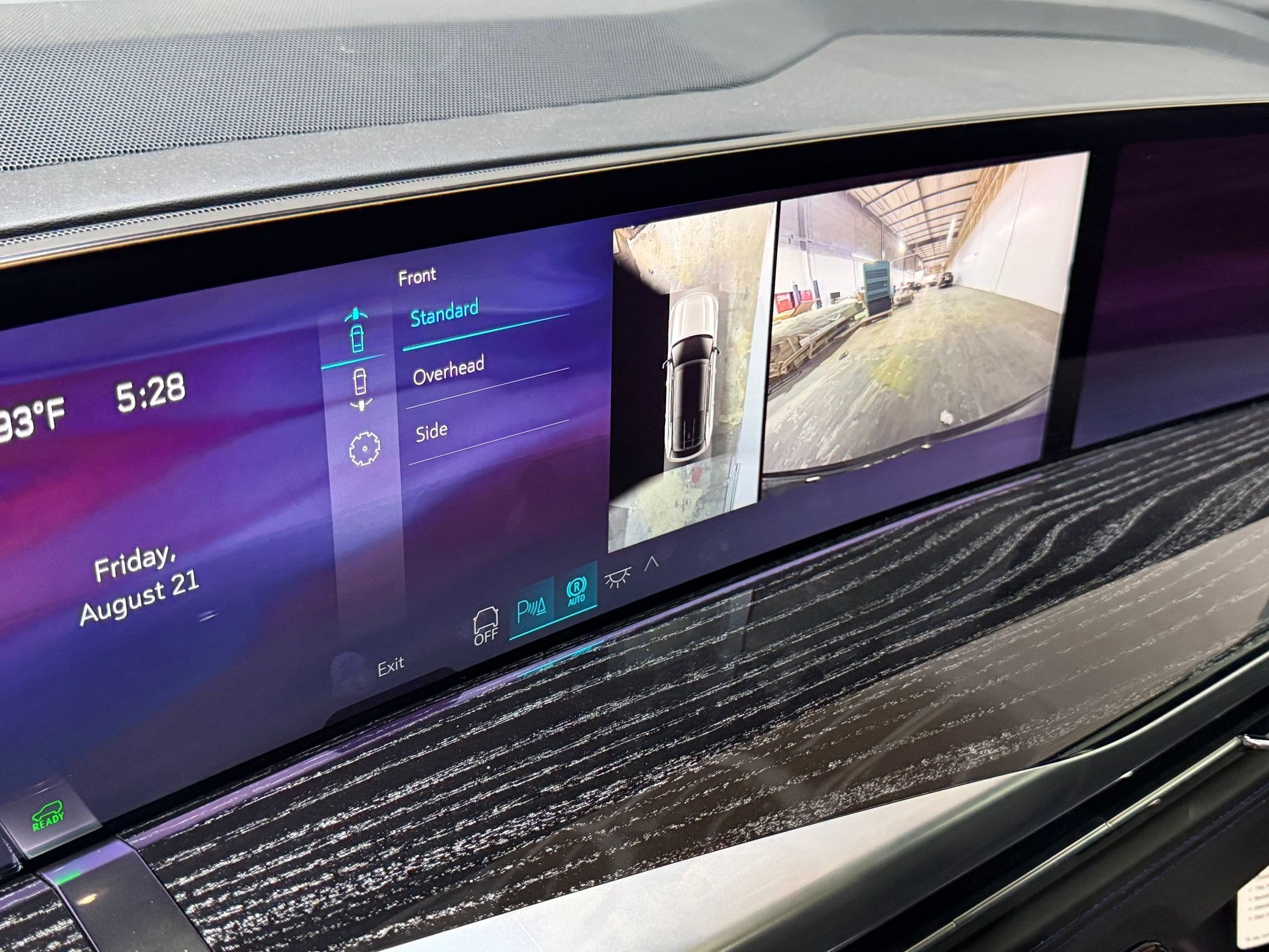 2026 Cadillac Escalade IQ Sport - Photo 28