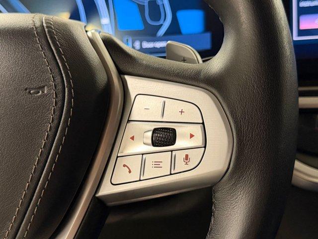 2025 BMW X7 40i - Photo 15