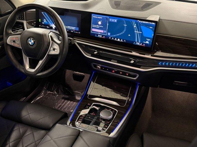 2025 BMW X7 40i - Photo 57