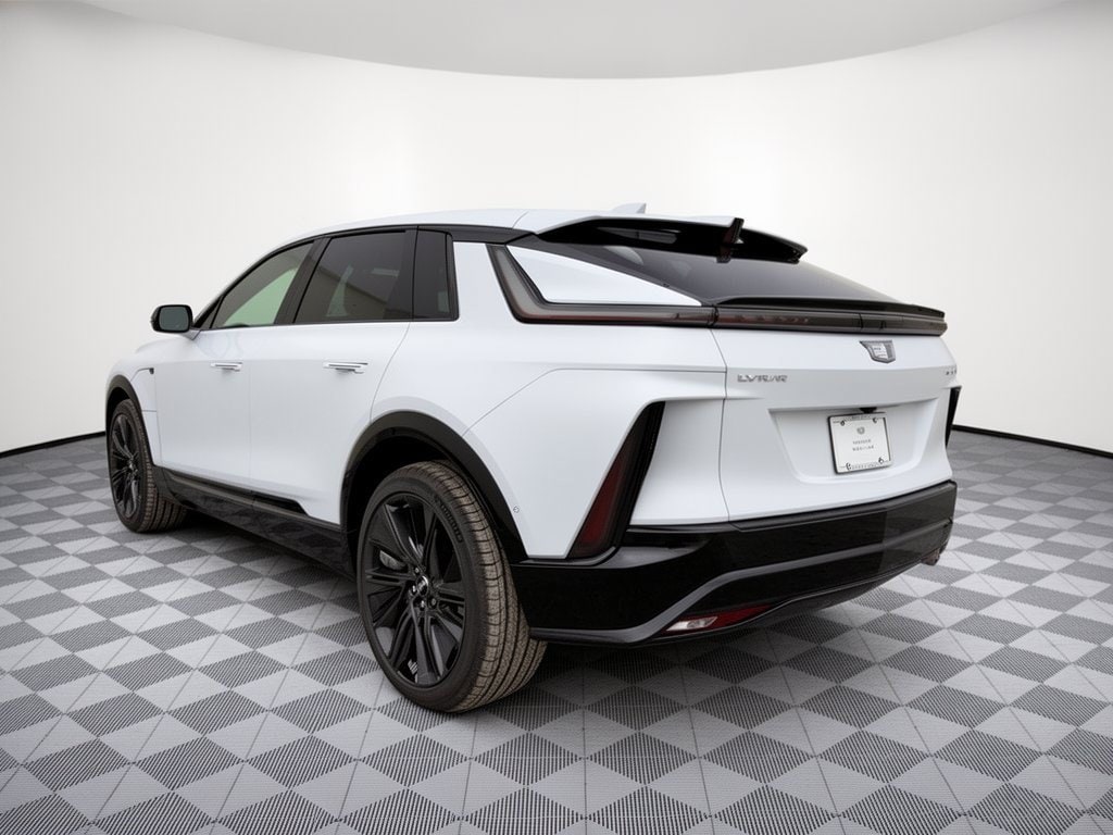 2027 Cadillac LYRIQ Signature Sport - Photo 3