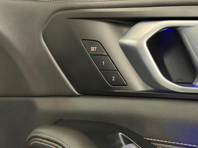 2025 BMW X7 40i - Photo 29