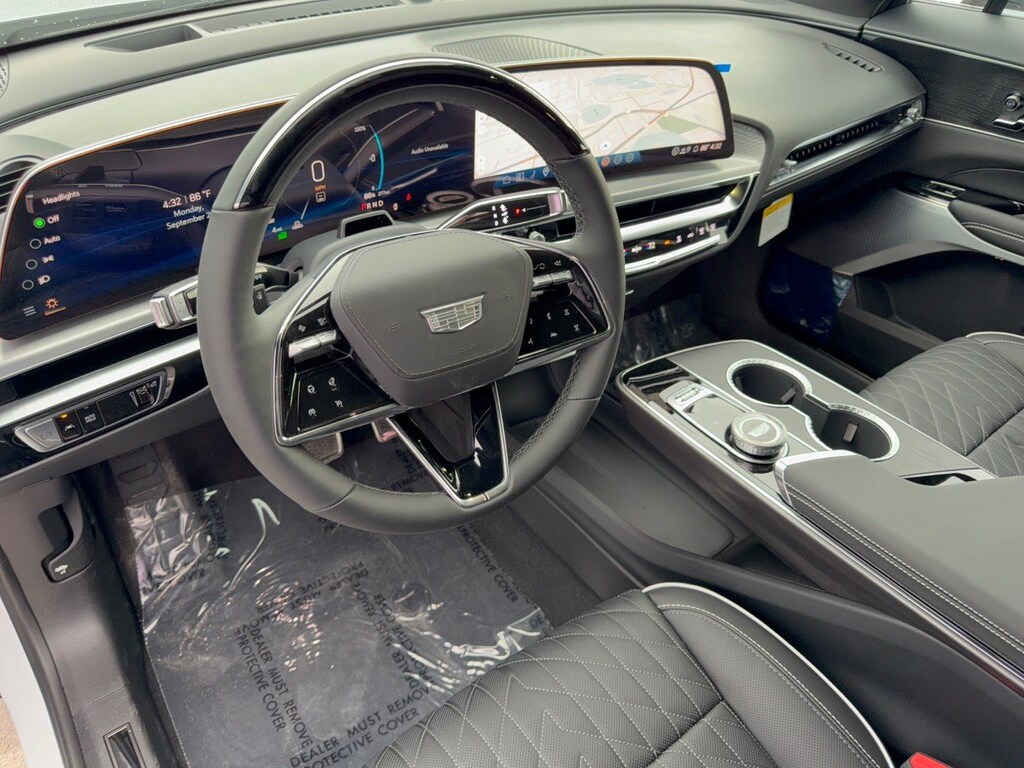 New 2027 CADILLAC LYRIQ Signature Luxury SUV