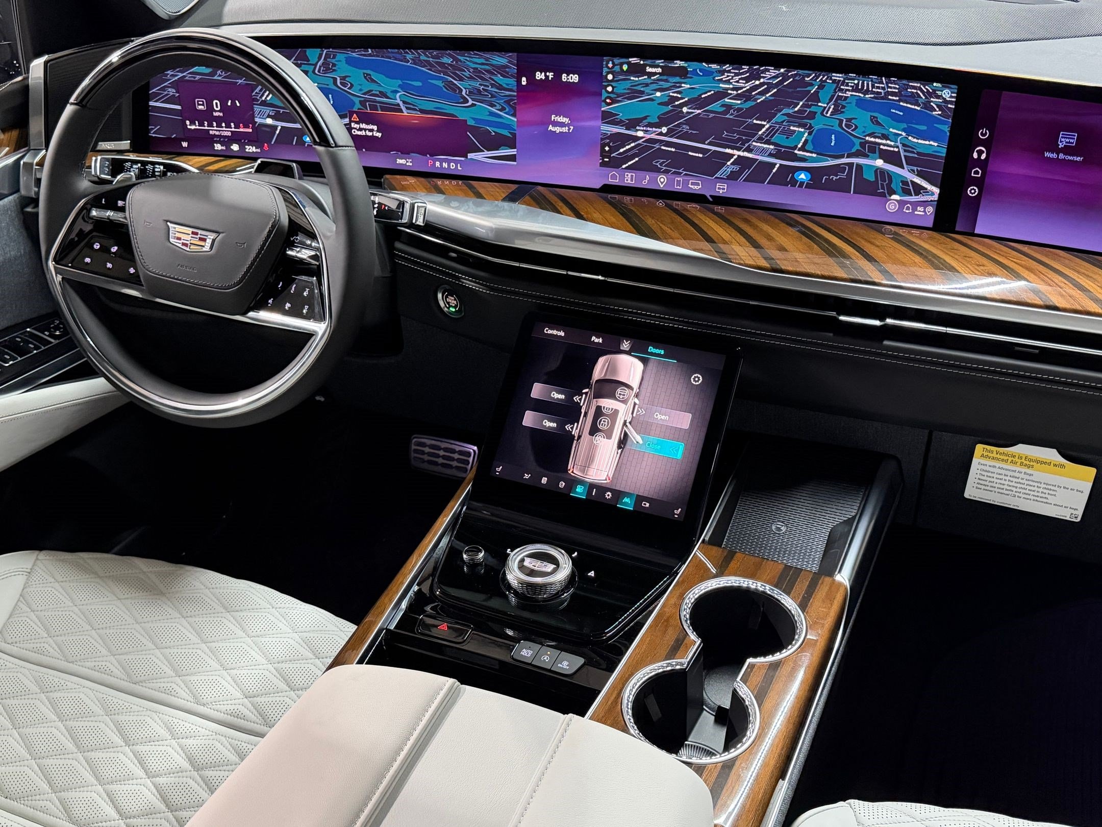 2026 Cadillac Escalade Platinum Sport - Photo 13