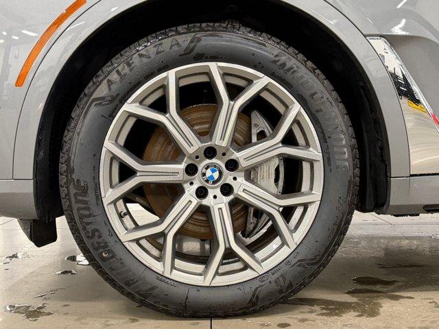2025 BMW X7 40i - Photo 11
