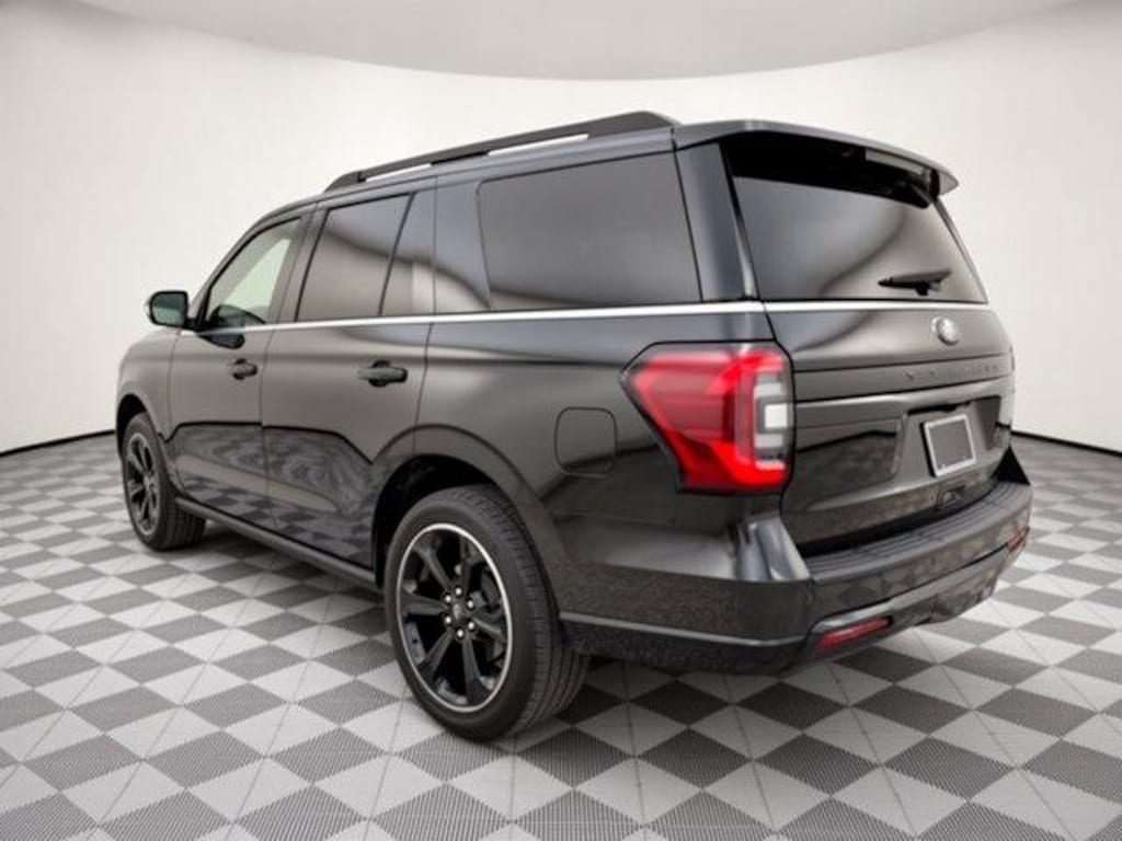 Used 2023 Ford Expedition Limited