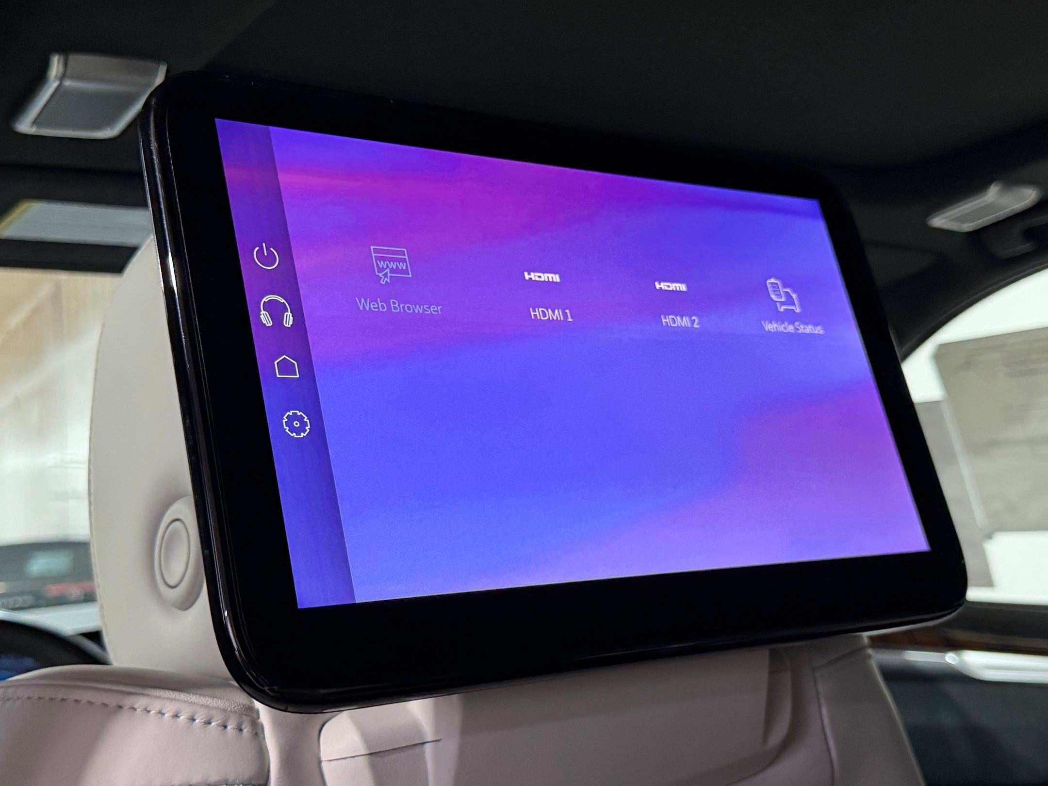 2026 Cadillac Escalade Platinum Sport - Photo 35