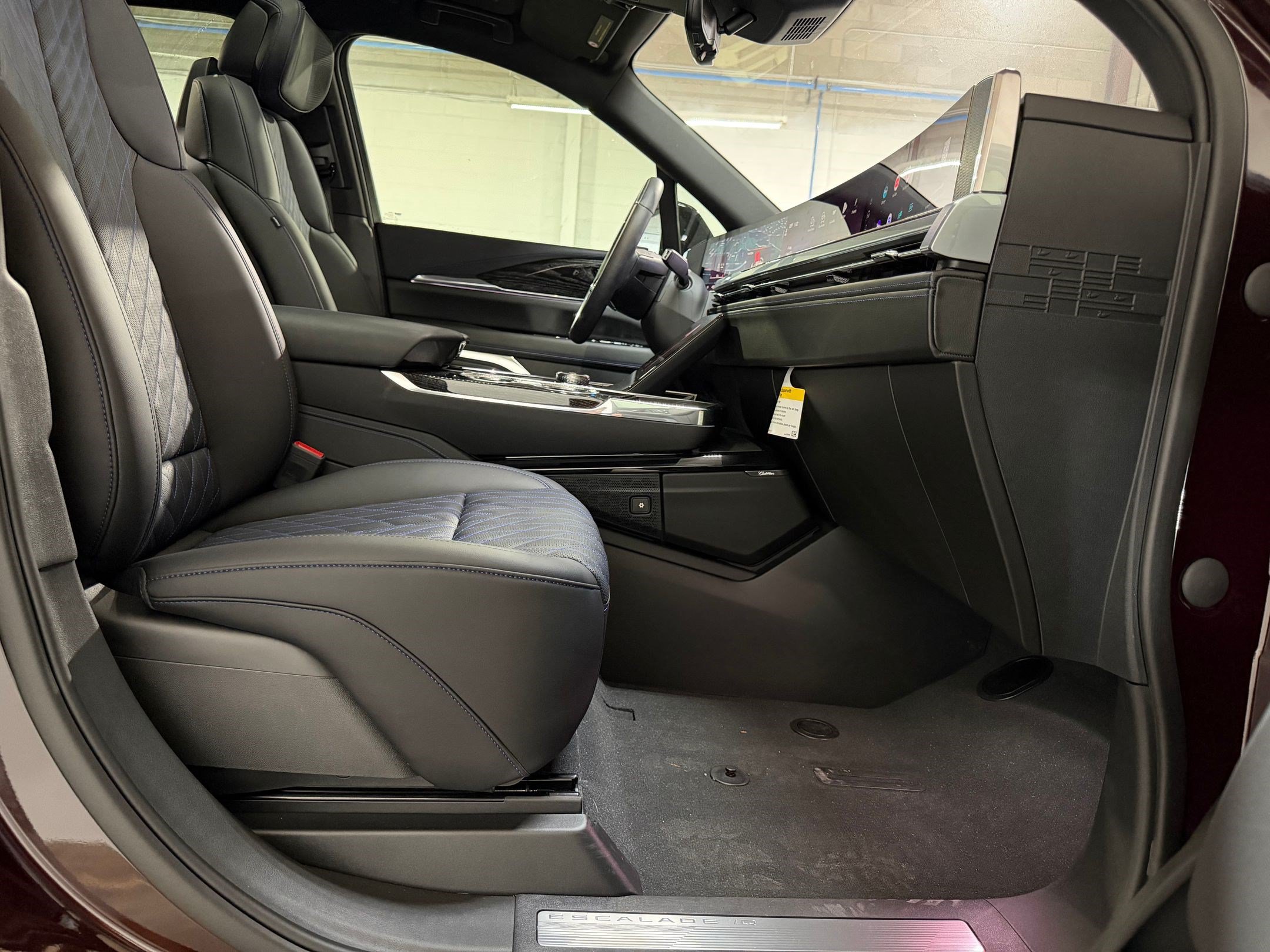 2026 Cadillac Escalade IQ Sport - Photo 48
