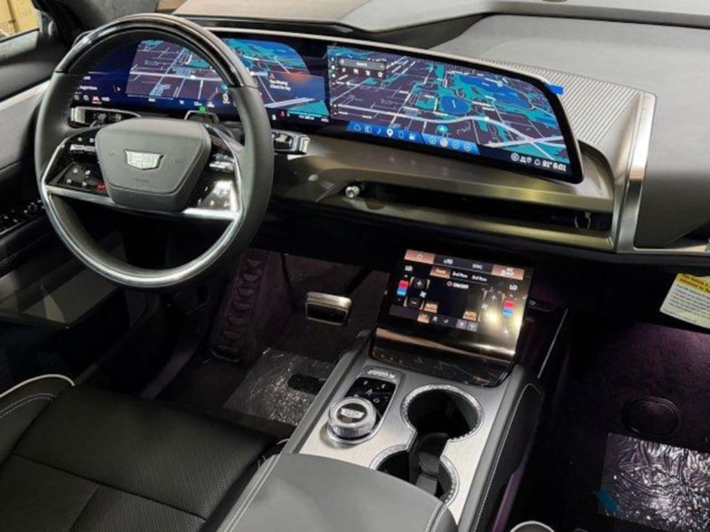 New 2027 CADILLAC VISTIQ Platinum SUV