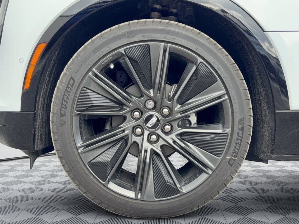 2027 Cadillac LYRIQ Signature Sport - Photo 12
