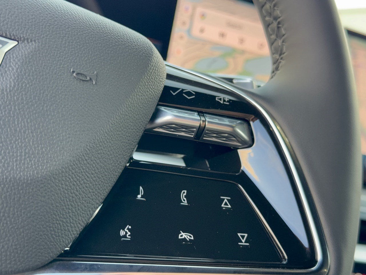 2027 Cadillac LYRIQ Sport - Photo 17