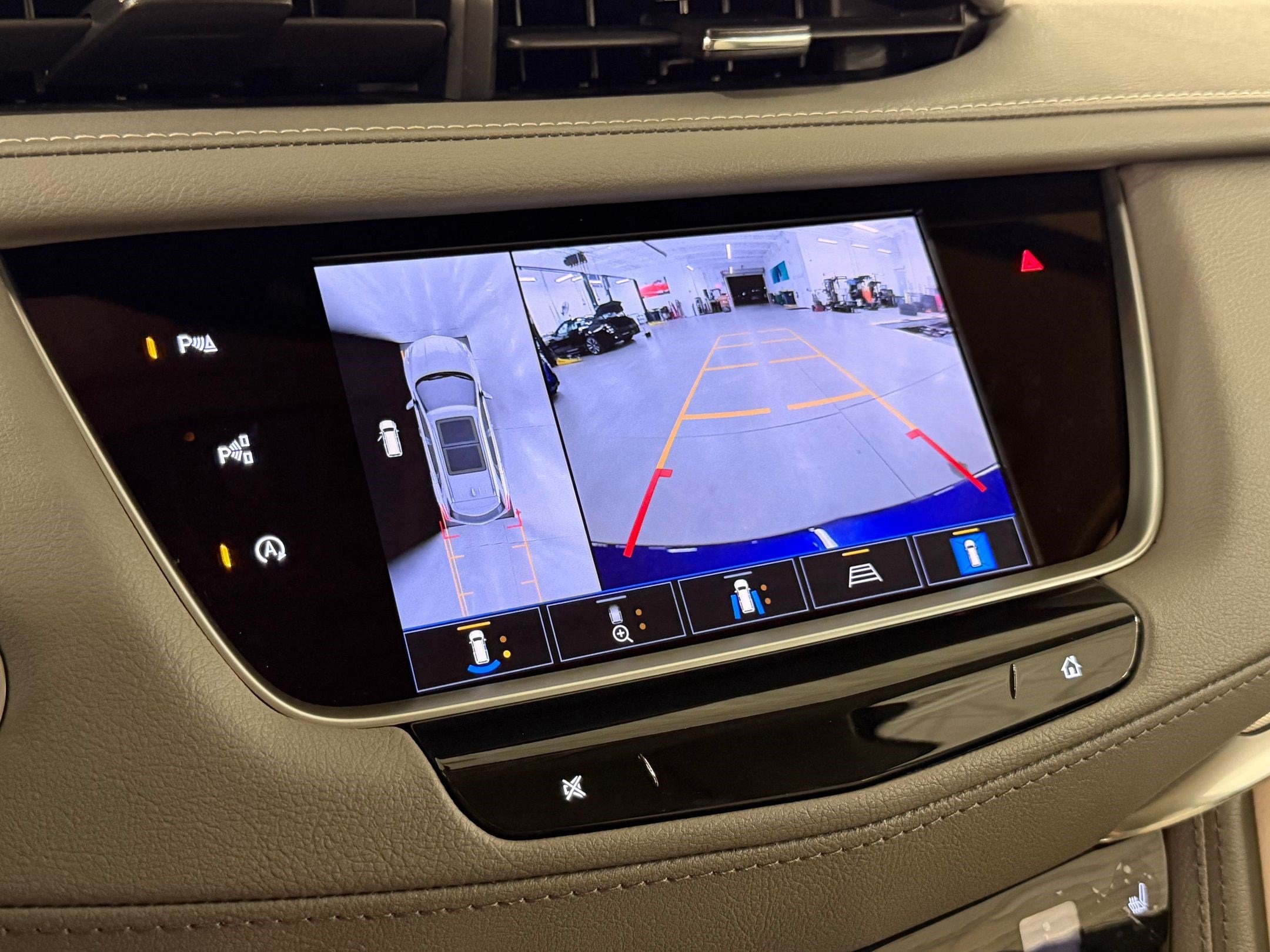 2026 Cadillac XT5 Premium Luxury - Photo 32