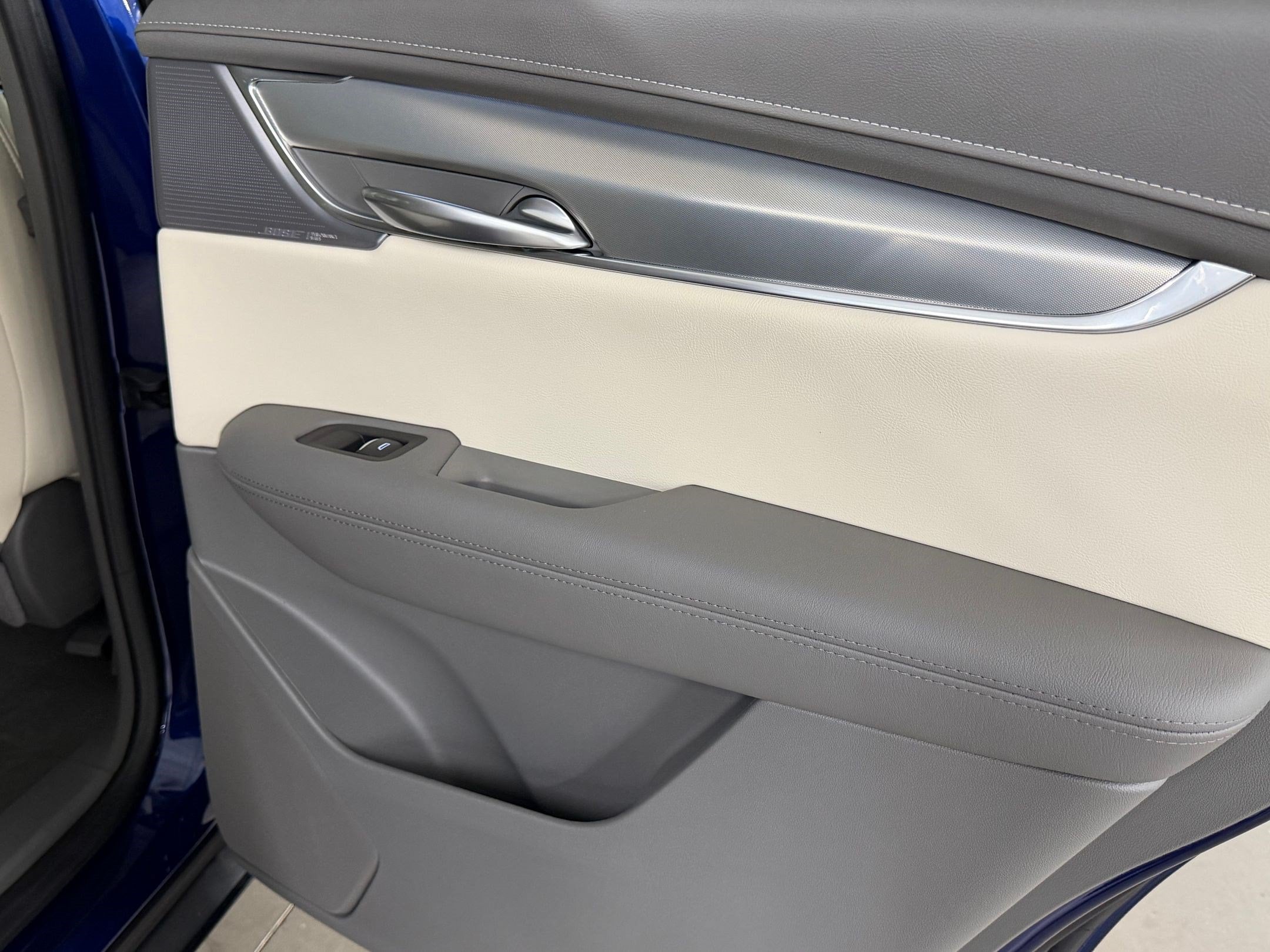 2026 Cadillac XT5 Premium Luxury - Photo 14
