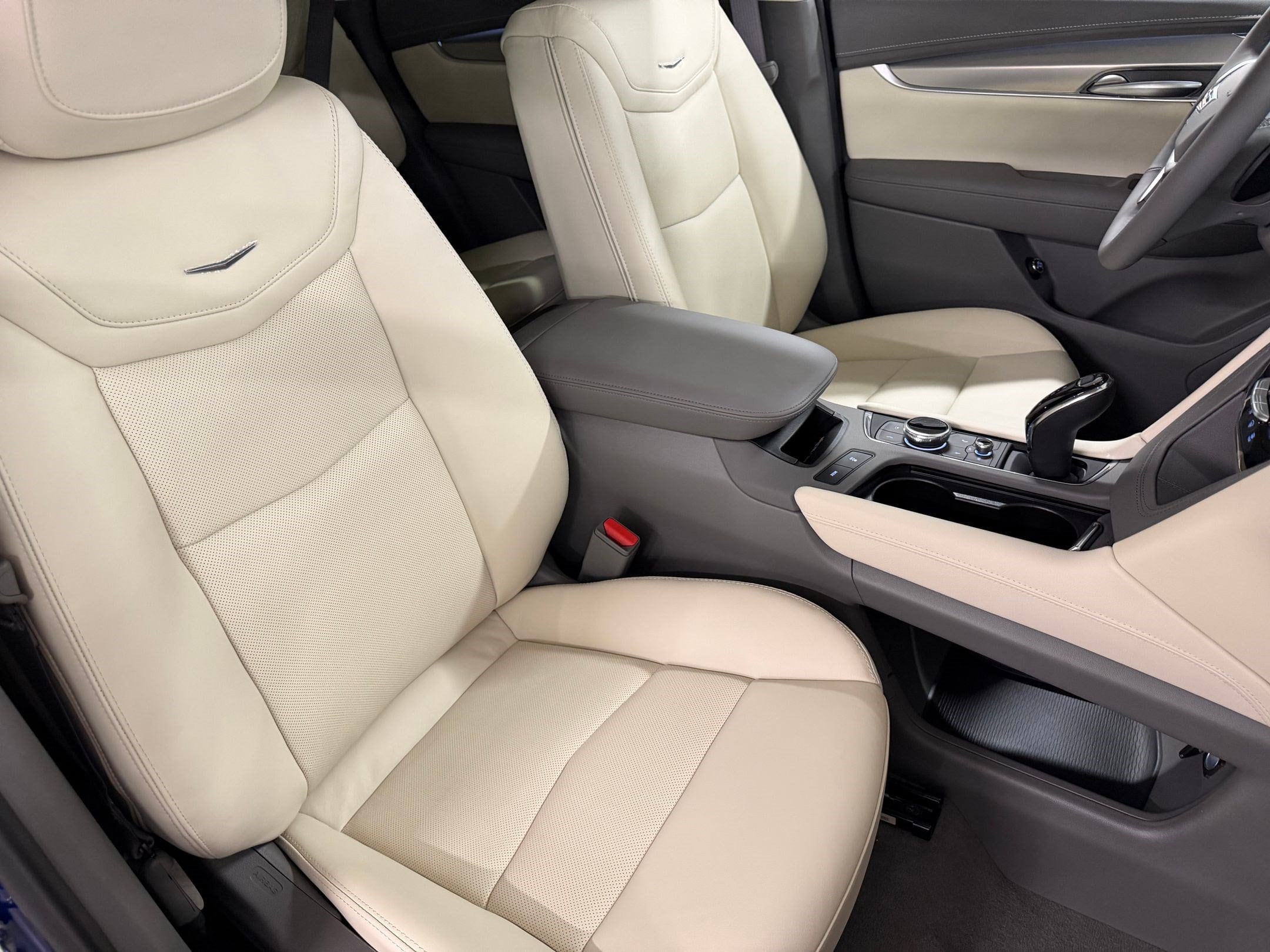 2026 Cadillac XT5 Premium Luxury - Photo 48
