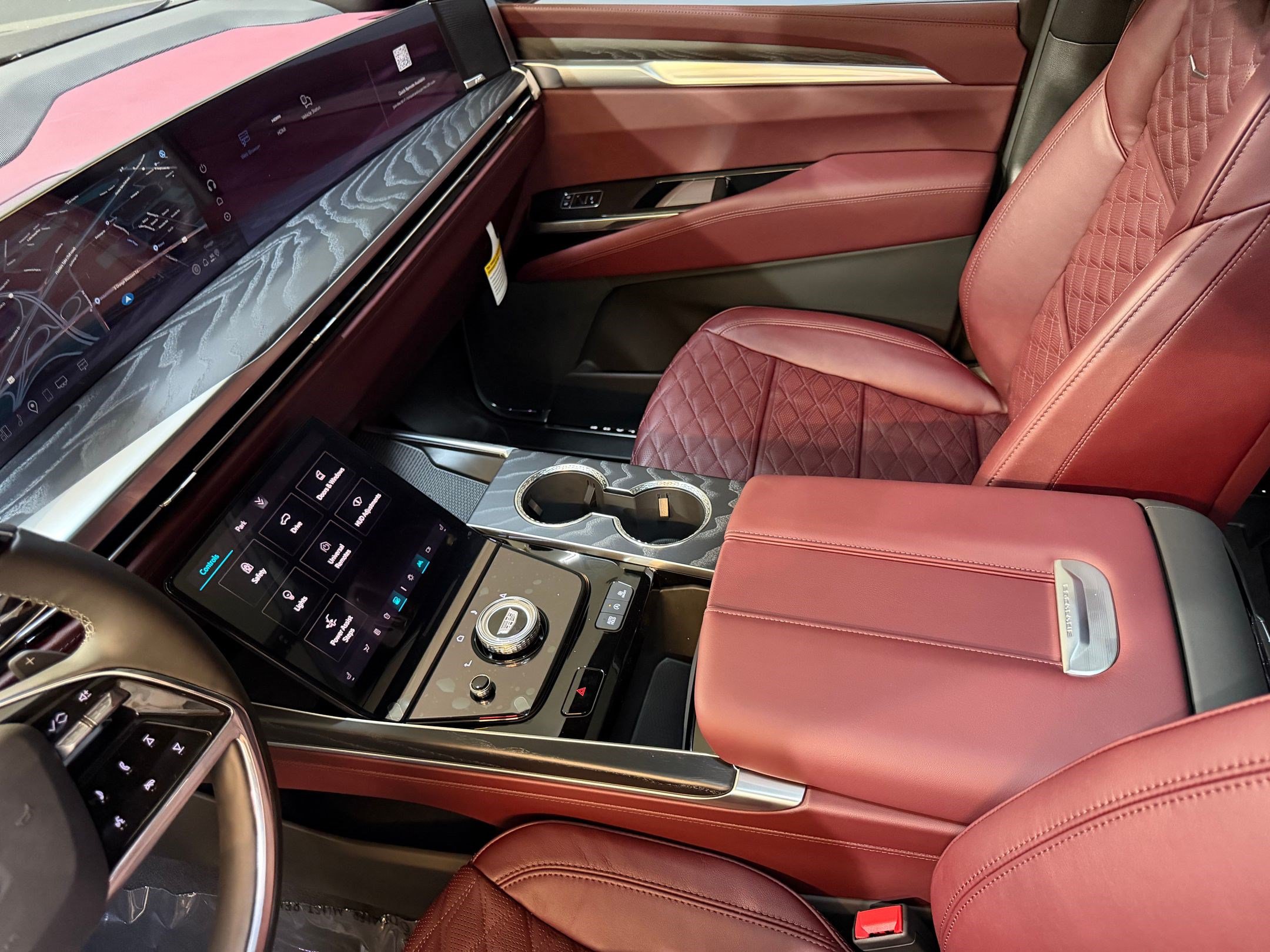 2026 Cadillac Escalade Luxury - Photo 43