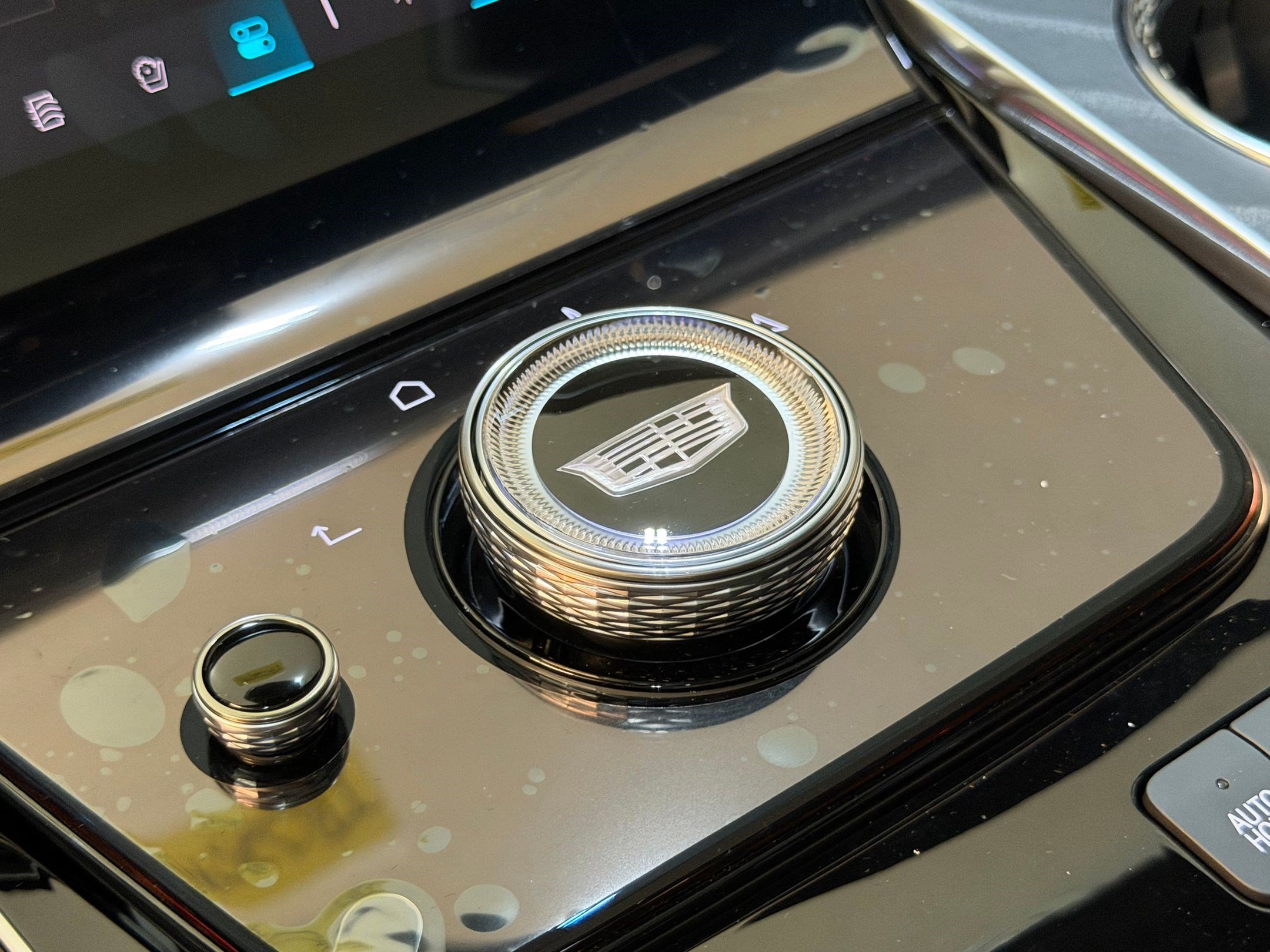 2026 Cadillac Escalade Luxury - Photo 17