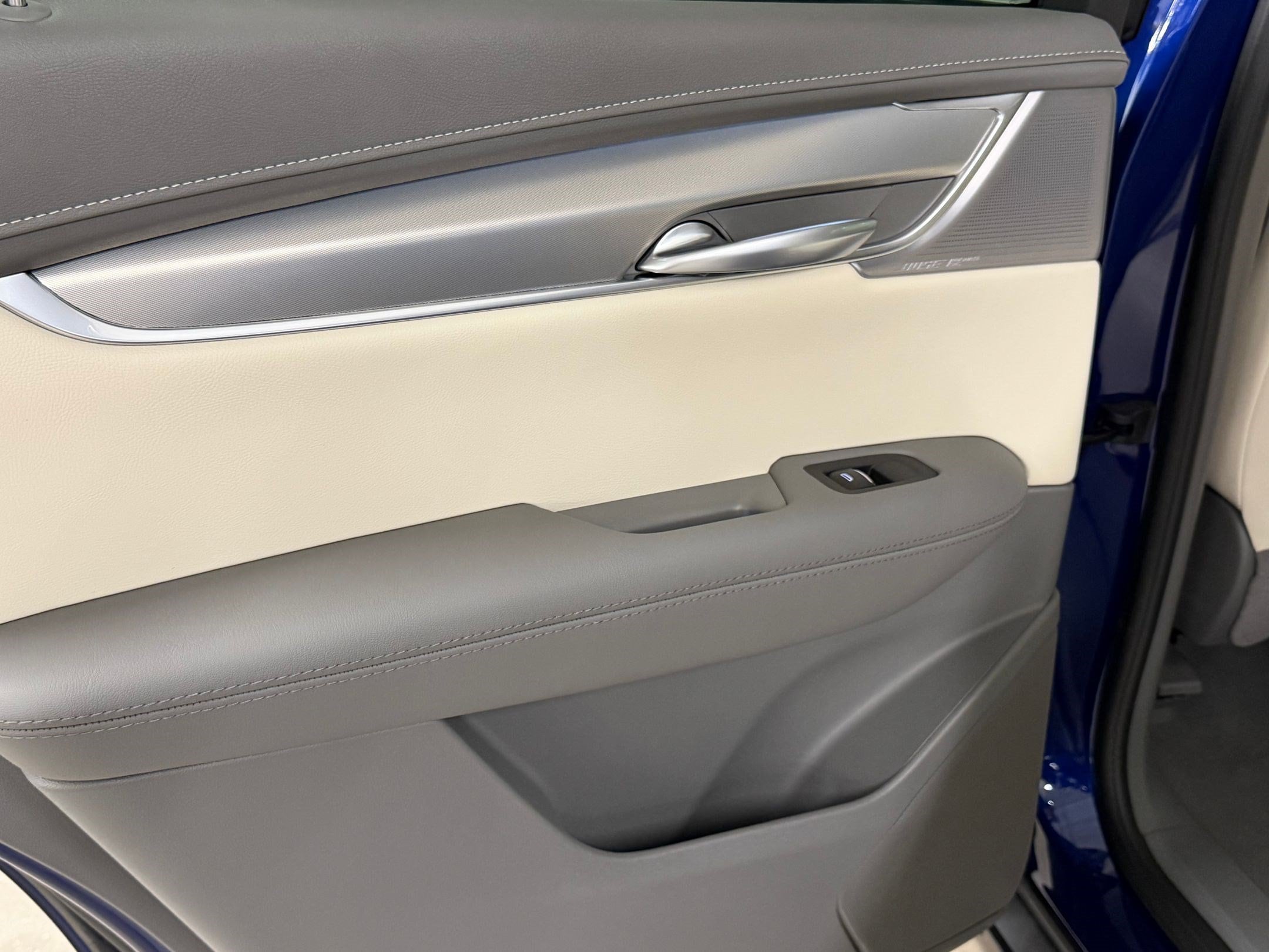 2026 Cadillac XT5 Premium Luxury - Photo 43