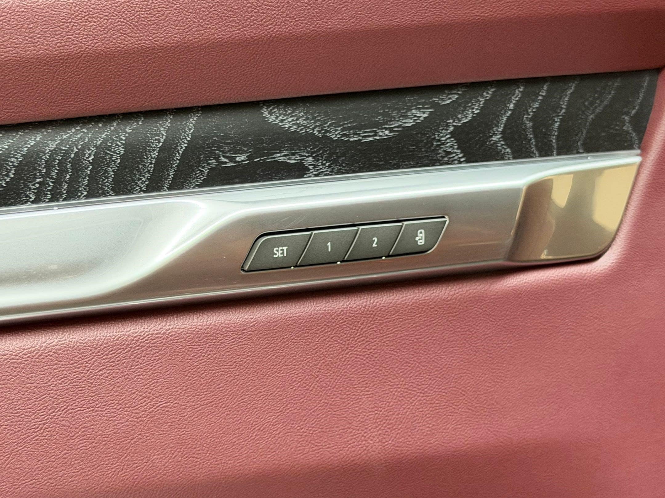 2026 Cadillac Escalade Luxury - Photo 26
