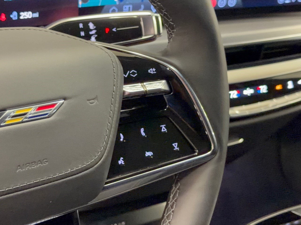 2026 Cadillac LYRIQ V - Photo 19