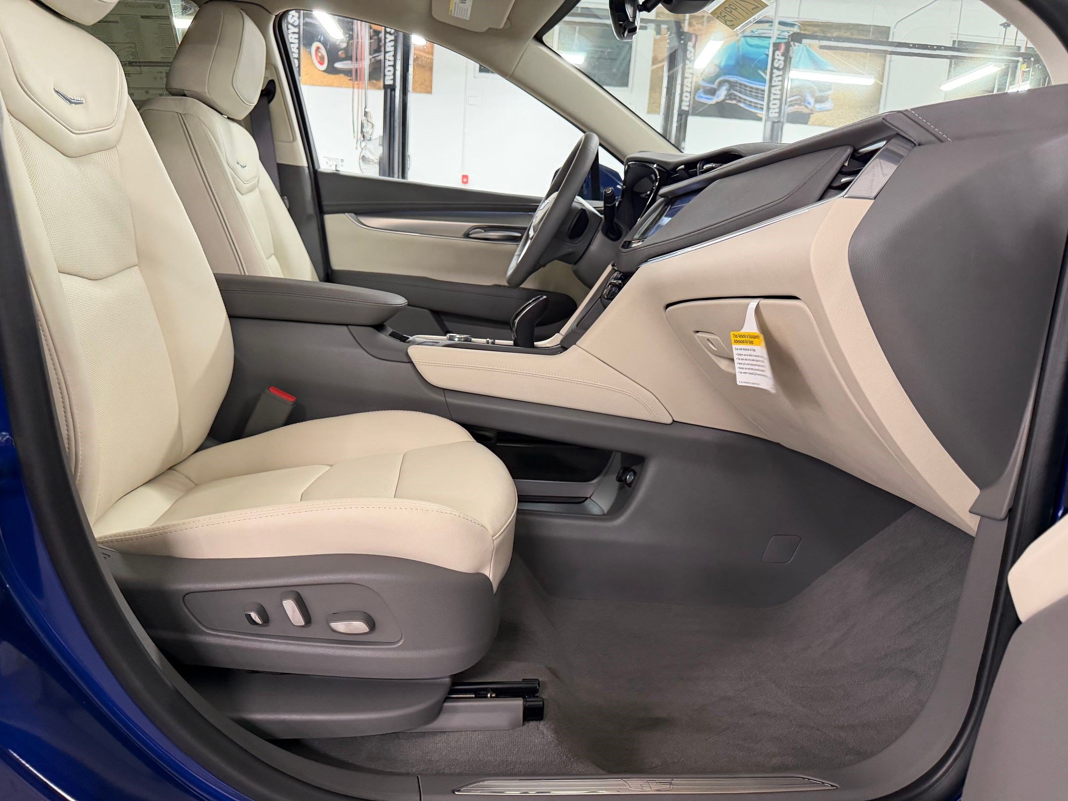 2026 Cadillac XT5 Premium Luxury - Photo 37