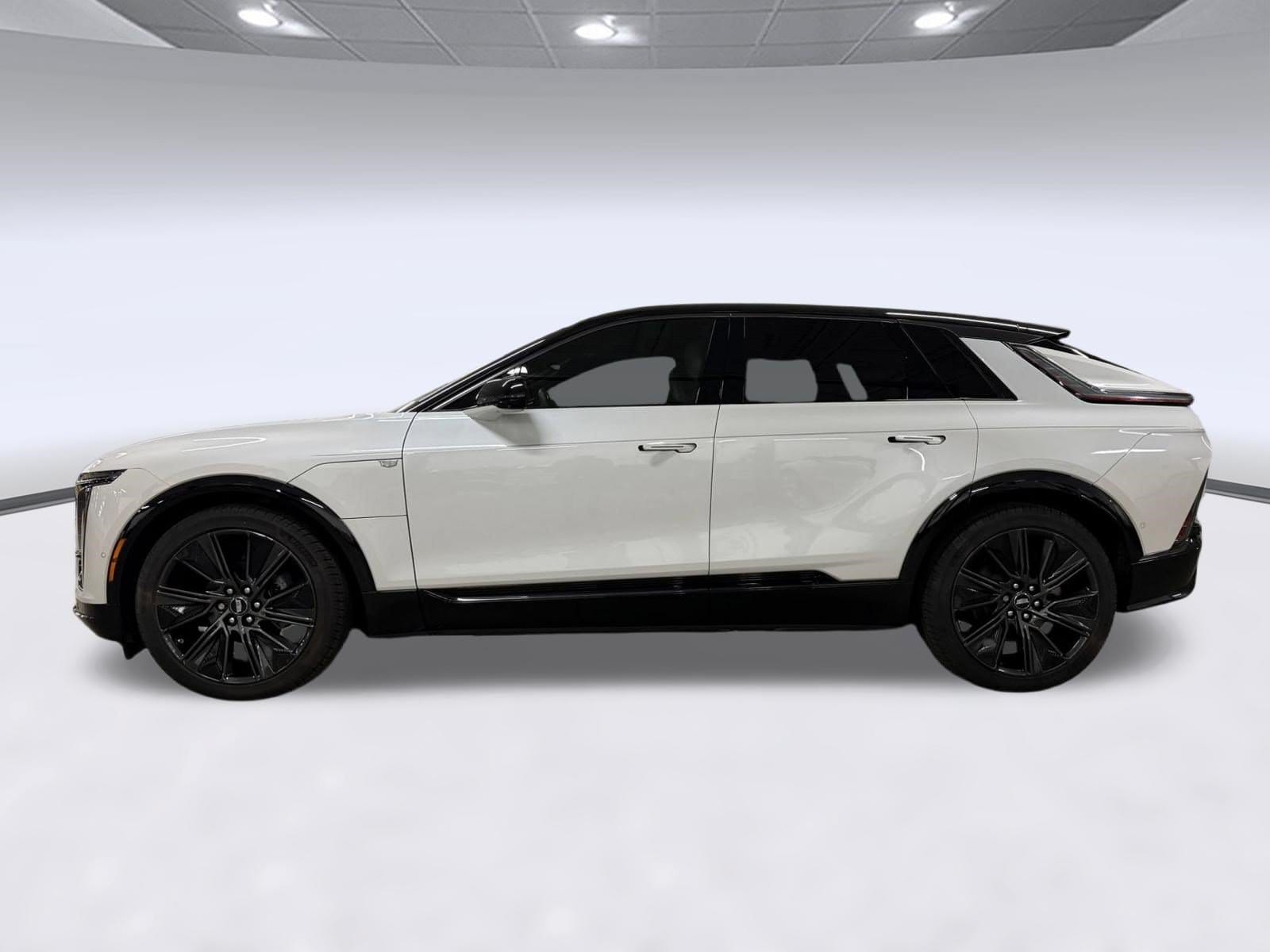 Used 2024 Cadillac LYRIQ Sport 3 with VIN 1GYKPWRLXRZ136952 for sale in Clearwater, FL