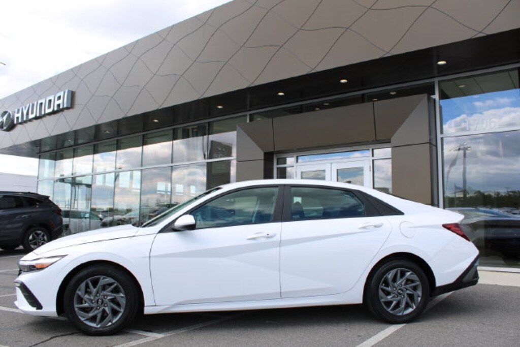 Certified 2024 Hyundai Elantra SEL Sedan