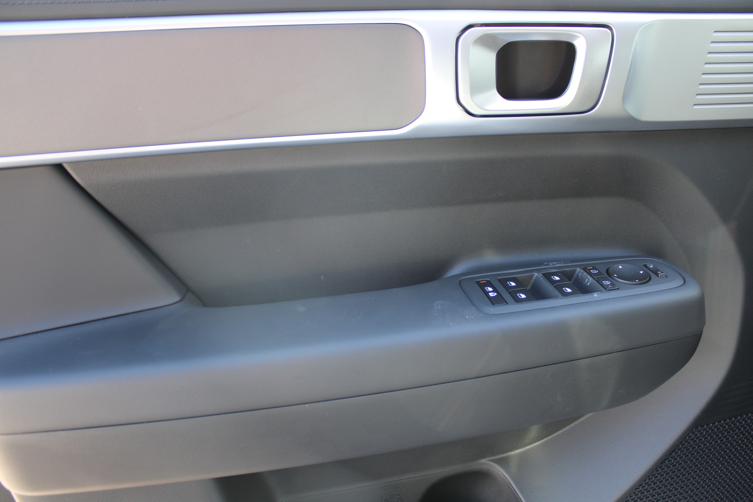 2026 Hyundai Santa Fe SE - Photo 7