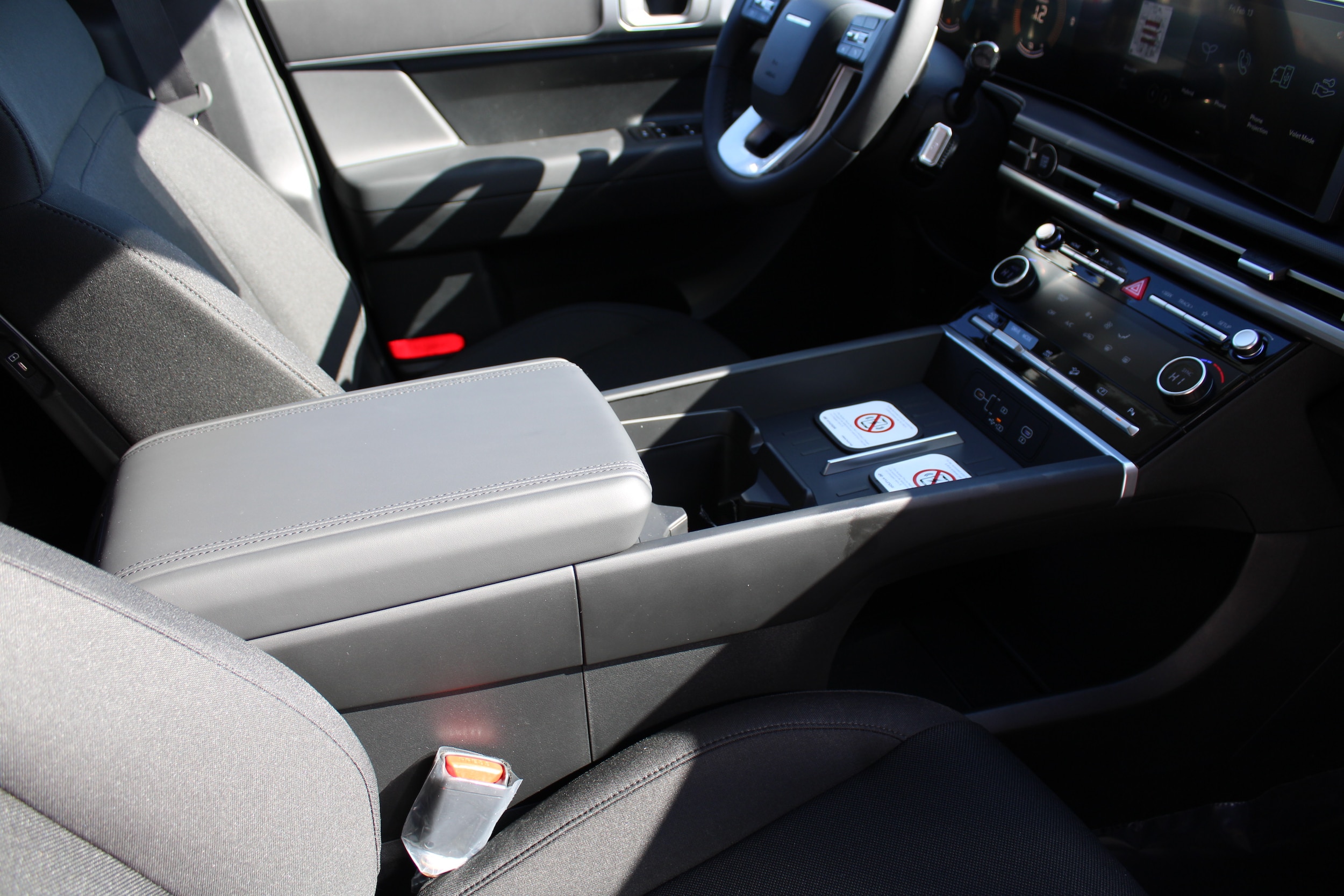2026 Hyundai Santa Fe SE - Photo 17