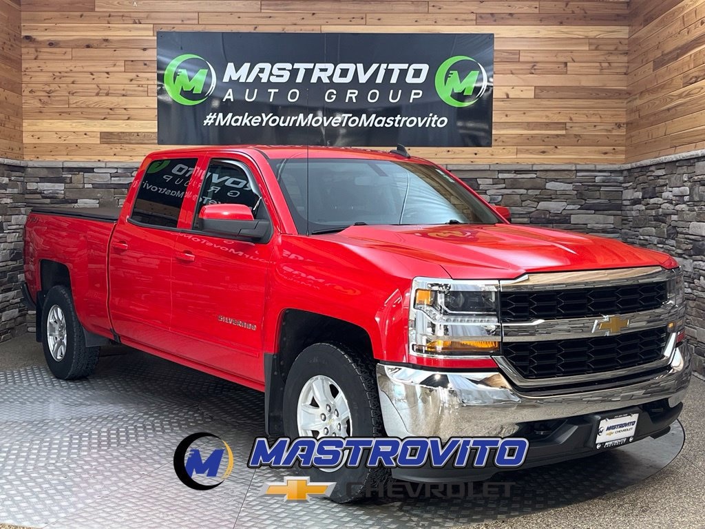 Used 2018 Chevrolet Silverado 1500 LT Truck Crew Cab