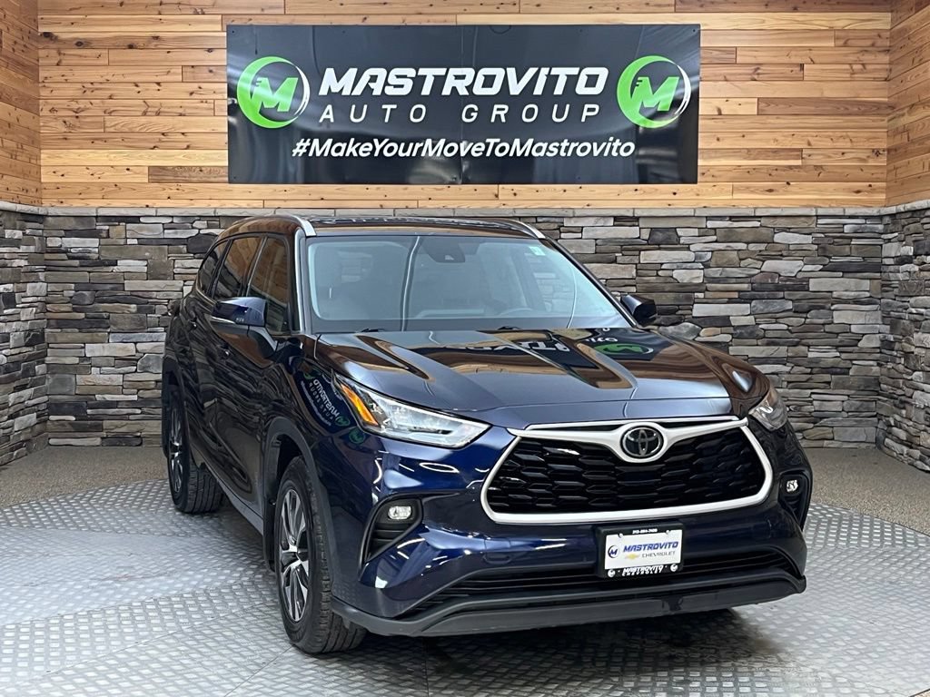 Used 2020 Toyota Highlander XLE SUV
