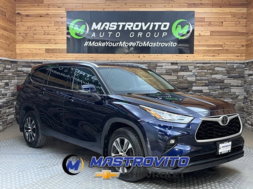Used 2020 Toyota Highlander XLE SUV