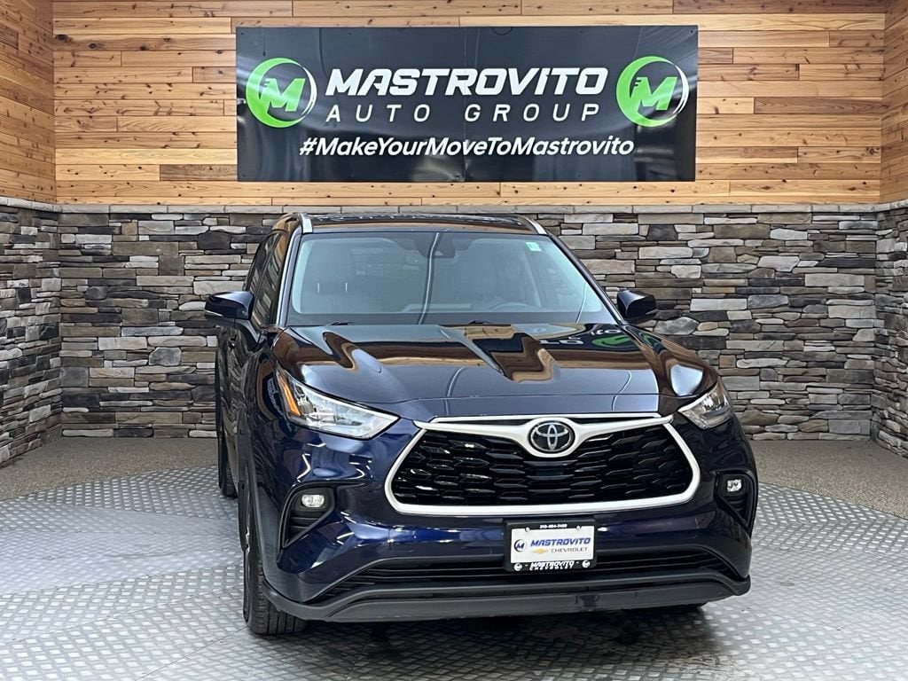 Used 2020 Toyota Highlander XLE SUV