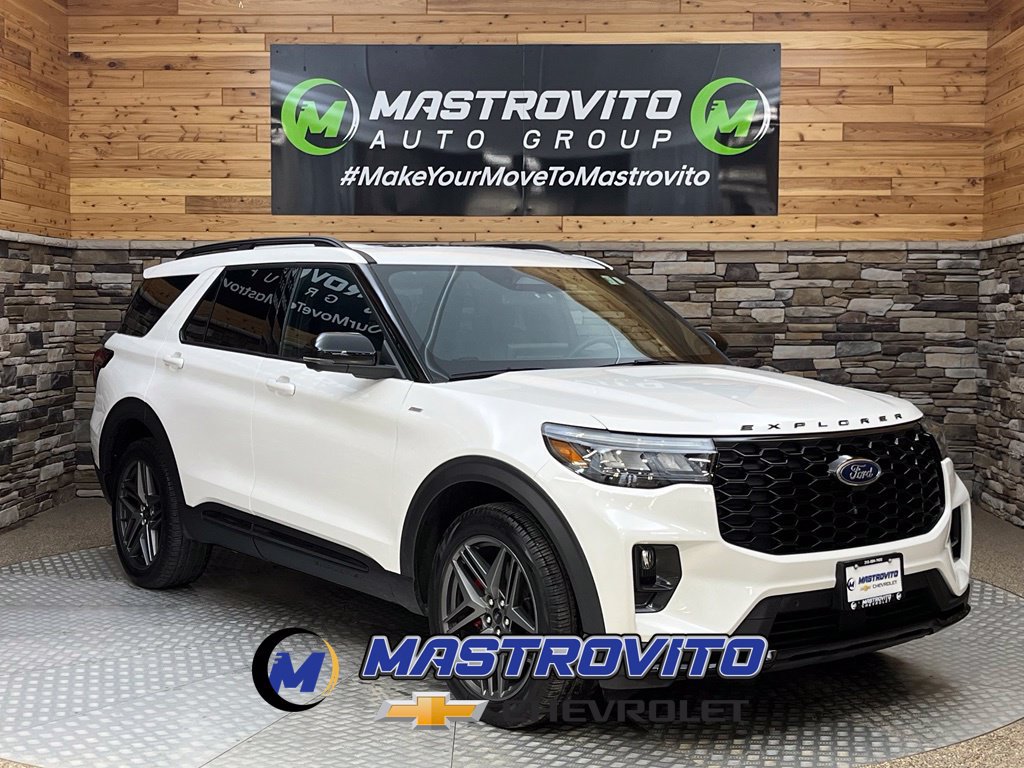 Used 2025 Ford Explorer ST-Line SUV
