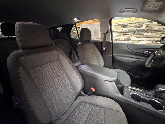 2024 Chevrolet Equinox LT - Photo 16