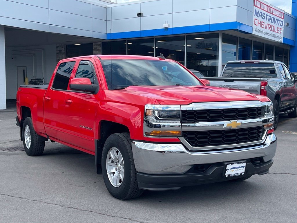 Used 2018 Chevrolet Silverado 1500 LT Truck Crew Cab